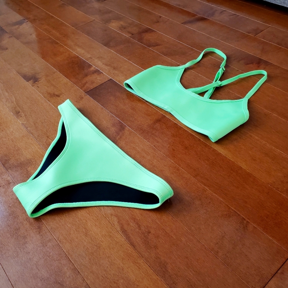 Hoaka neoprene bikini